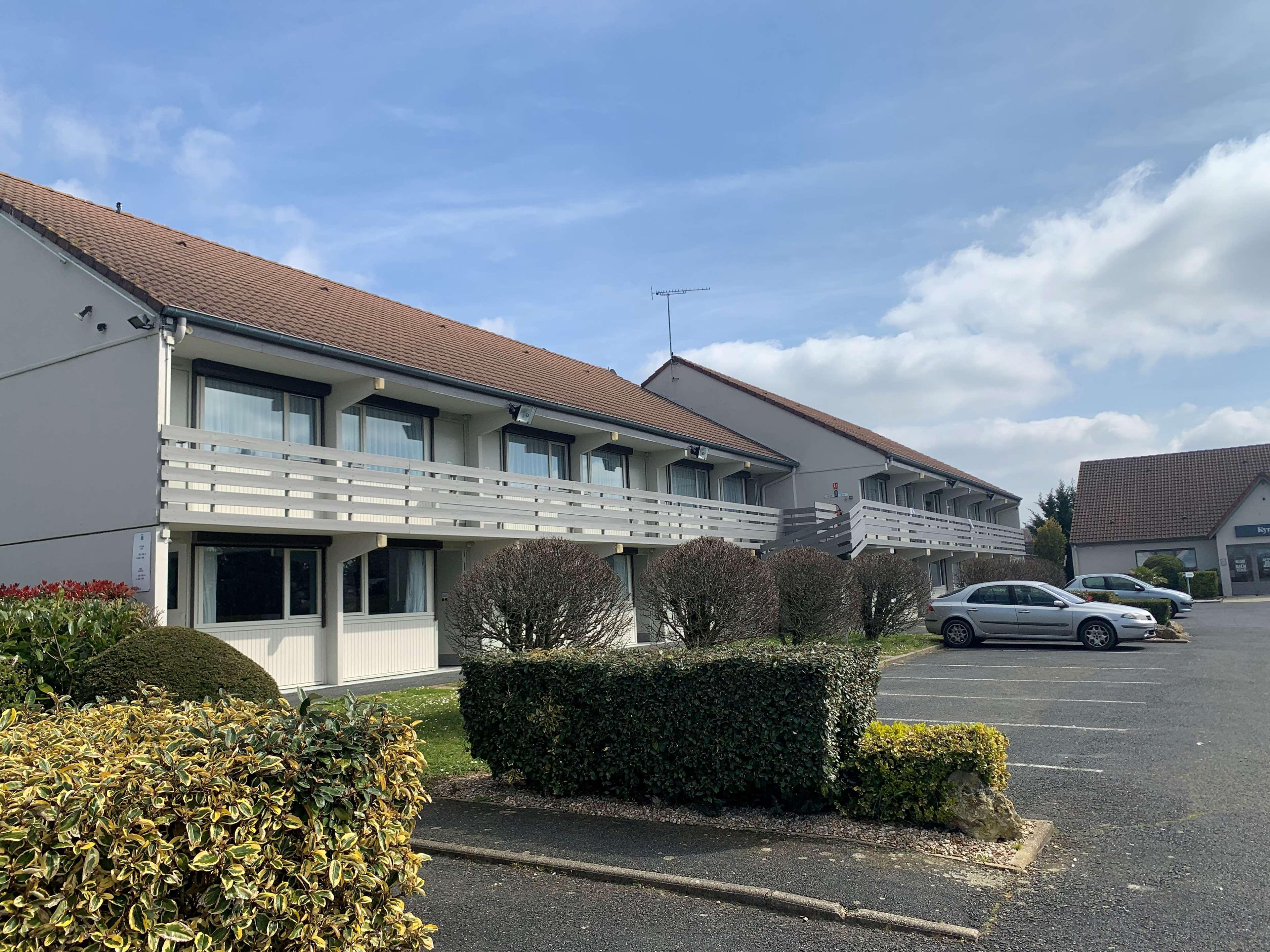 Kyriad Chateauroux - Saint-Maur Dış mekan fotoğraf